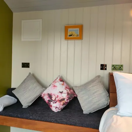 Campsite Dingle Way Glamping Danu Annascaul Tralee