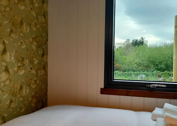 Campsite Dingle Way Glamping Danu Annascaul *