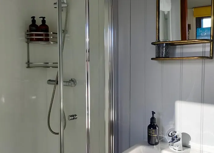 Campsite Dingle Way Glamping Danu Annascaul Tralee